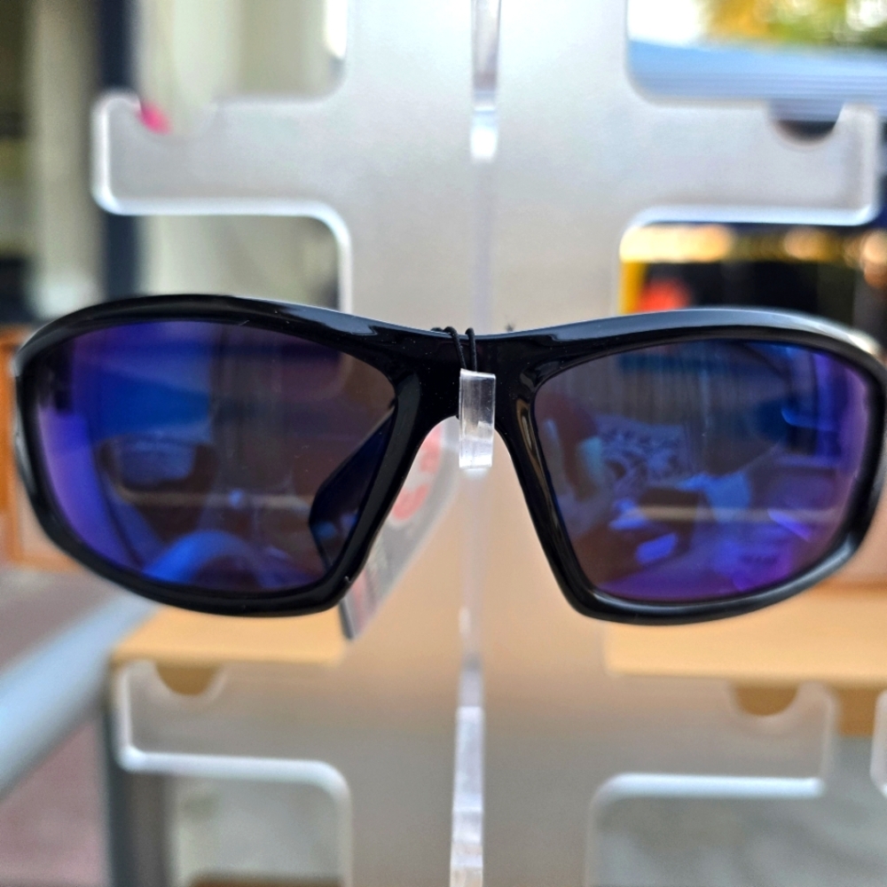 Private Label Black and Blue UV Protectiom Sport Sunglasses.